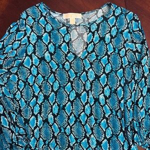 Michael Kors Blue & Black Snakeskin Patterned Top 3/4 Sleeved
